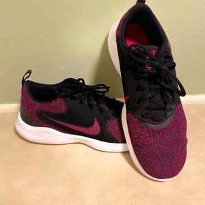 Nike Women’s Running Shoe size 10